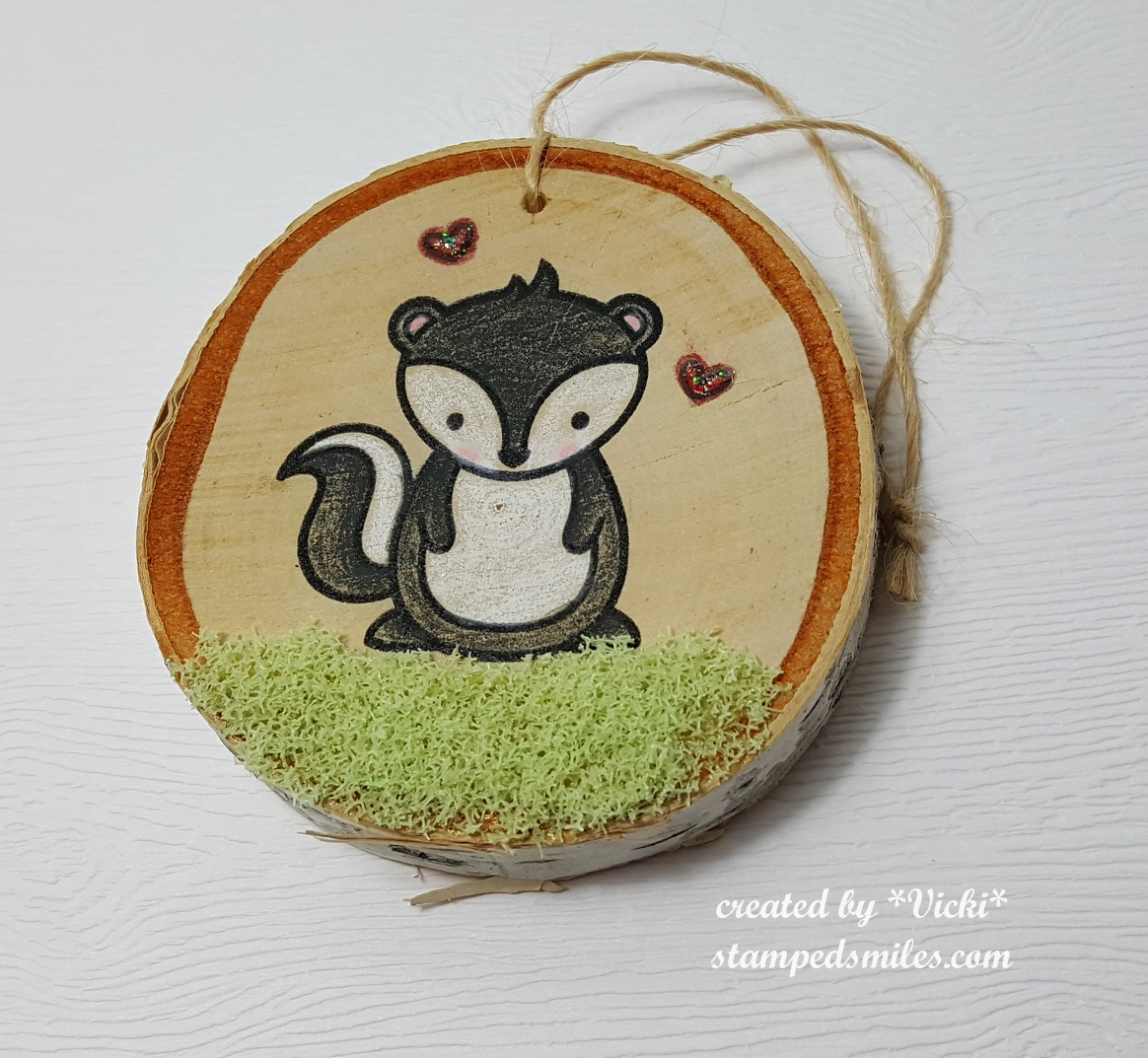 Vicki-LFSkunk-Wood Slice