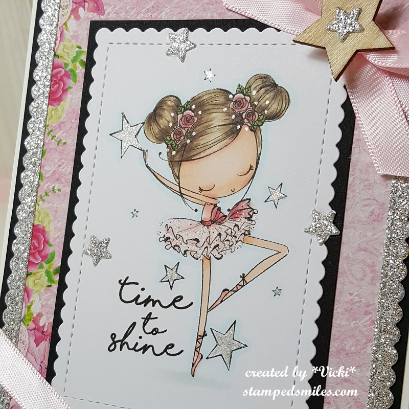 Vicki-CCT573-ADU-Celebrate-close