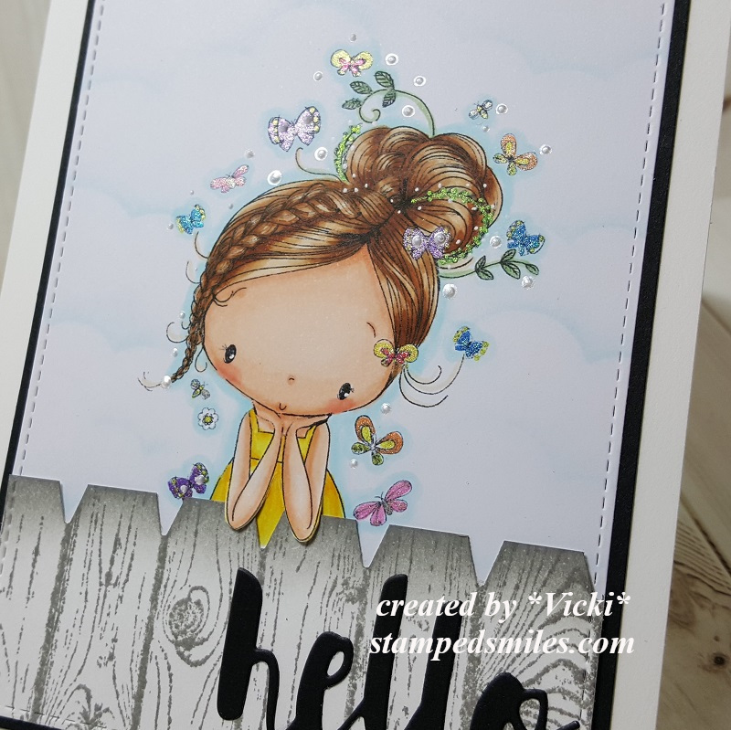 Vicki-CCT586-ADU-close