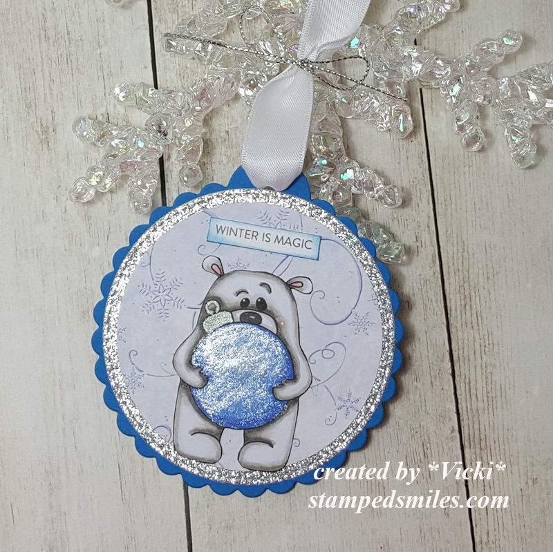 Vicki-2CCC33-tags-blue